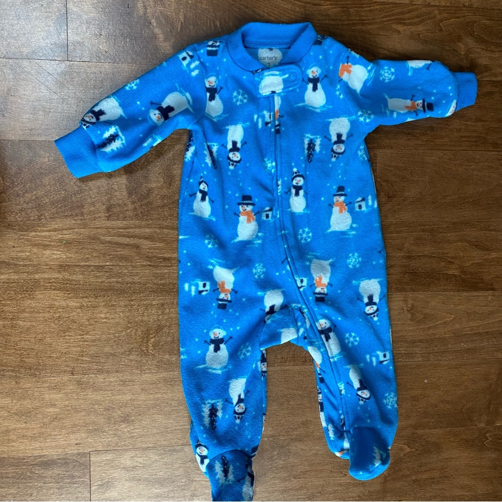 Gently used light blue snowman and snowflakes 3 m Carter's